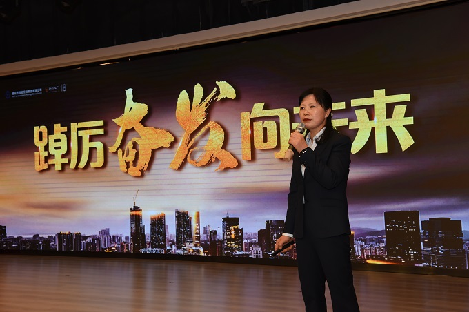 abf26808437e3c4f90e7f2eecfec154.jpg abf26808437e3c4f90e7f2eecfec154.jpg